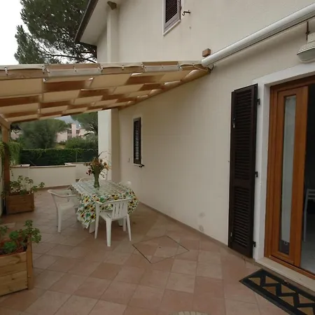 Alexandra Apartament Marina di Campo
